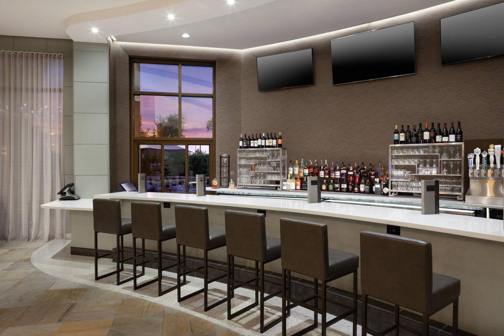 Marriott Phoenix Airport Exterior foto